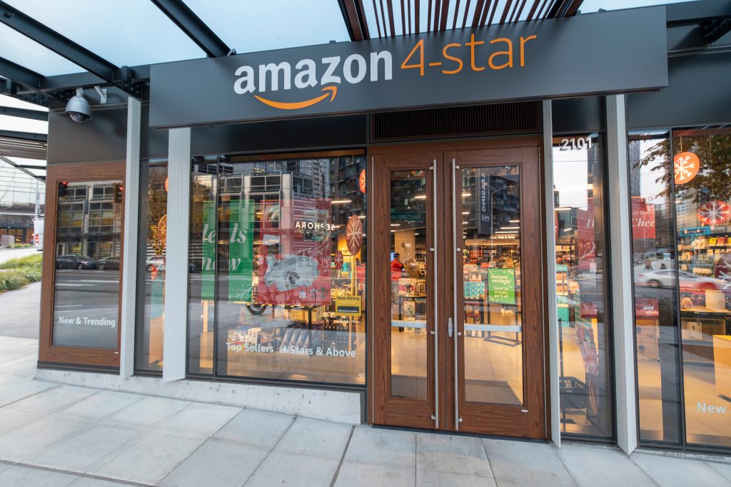 Pic de commandes attendu aux ÉtatsUnis, les magasins Amazon pourront