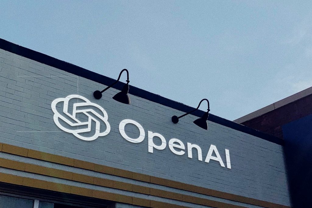 OpenAI renforce son partenariat avec Amazon AWS face à Microsoft Azure