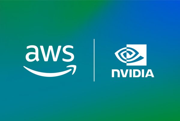 Logos AWS et NVIDIA côte à côte illustrant l'extension de leur partenariat stratégique avec le déploiement de 2 millions de GPU pour l'infrastructure d'intelligence artificielle